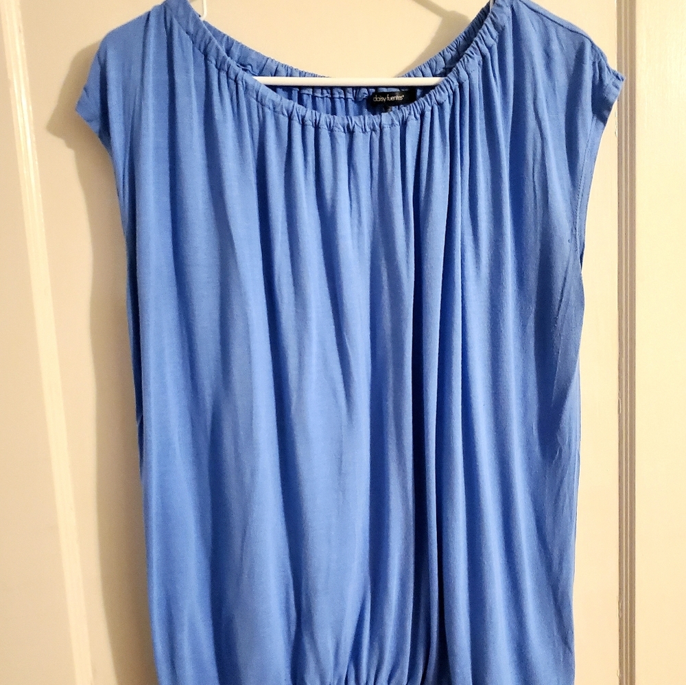 Womens short sleeve shirt size large
